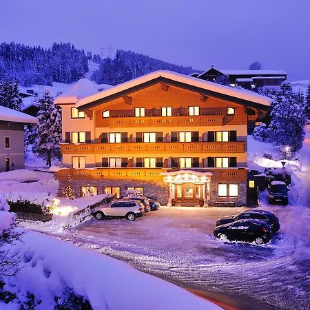אלטנמרקט אים פונגאו Hotel Garni Alpenland מראה חיצוני תמונה