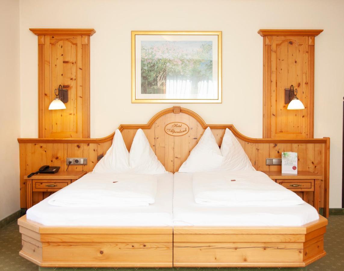 אלטנמרקט אים פונגאו Hotel Garni Alpenland מראה חיצוני תמונה