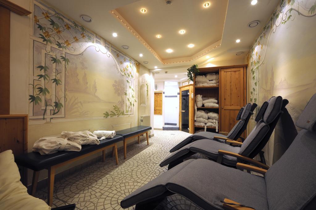 אלטנמרקט אים פונגאו Hotel Garni Alpenland מראה חיצוני תמונה