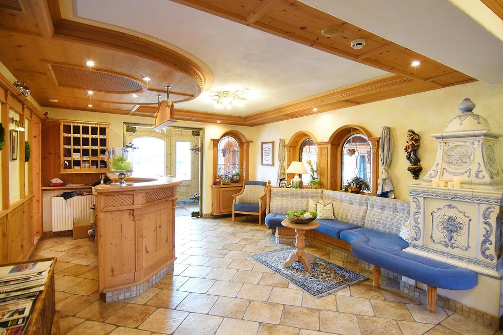 אלטנמרקט אים פונגאו Hotel Garni Alpenland מראה חיצוני תמונה