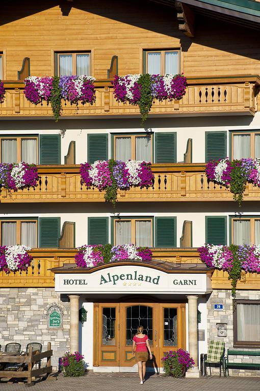 אלטנמרקט אים פונגאו Hotel Garni Alpenland מראה חיצוני תמונה