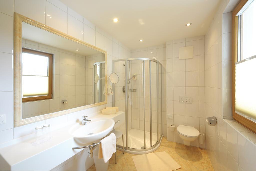 אלטנמרקט אים פונגאו Hotel Garni Alpenland מראה חיצוני תמונה