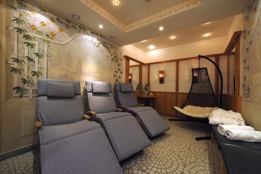 אלטנמרקט אים פונגאו Hotel Garni Alpenland מראה חיצוני תמונה
