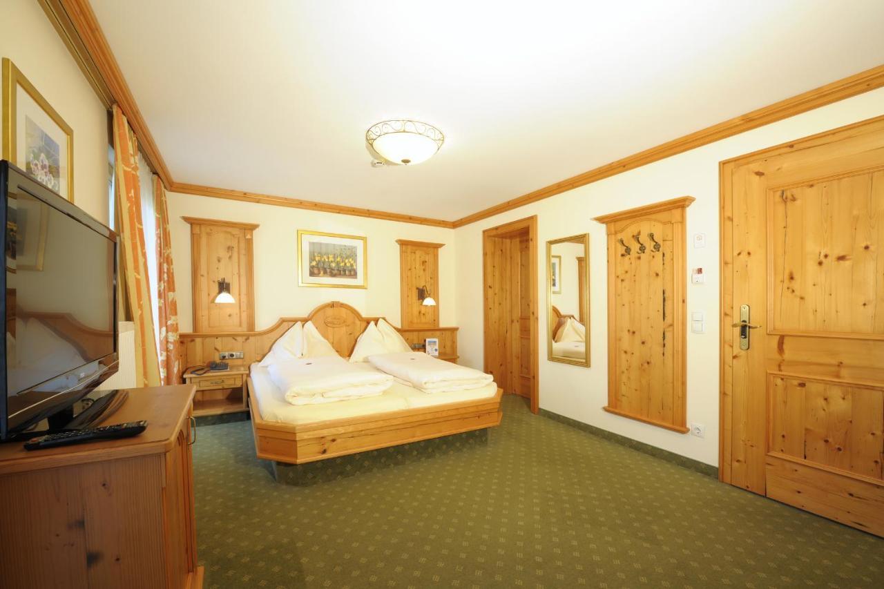 אלטנמרקט אים פונגאו Hotel Garni Alpenland מראה חיצוני תמונה